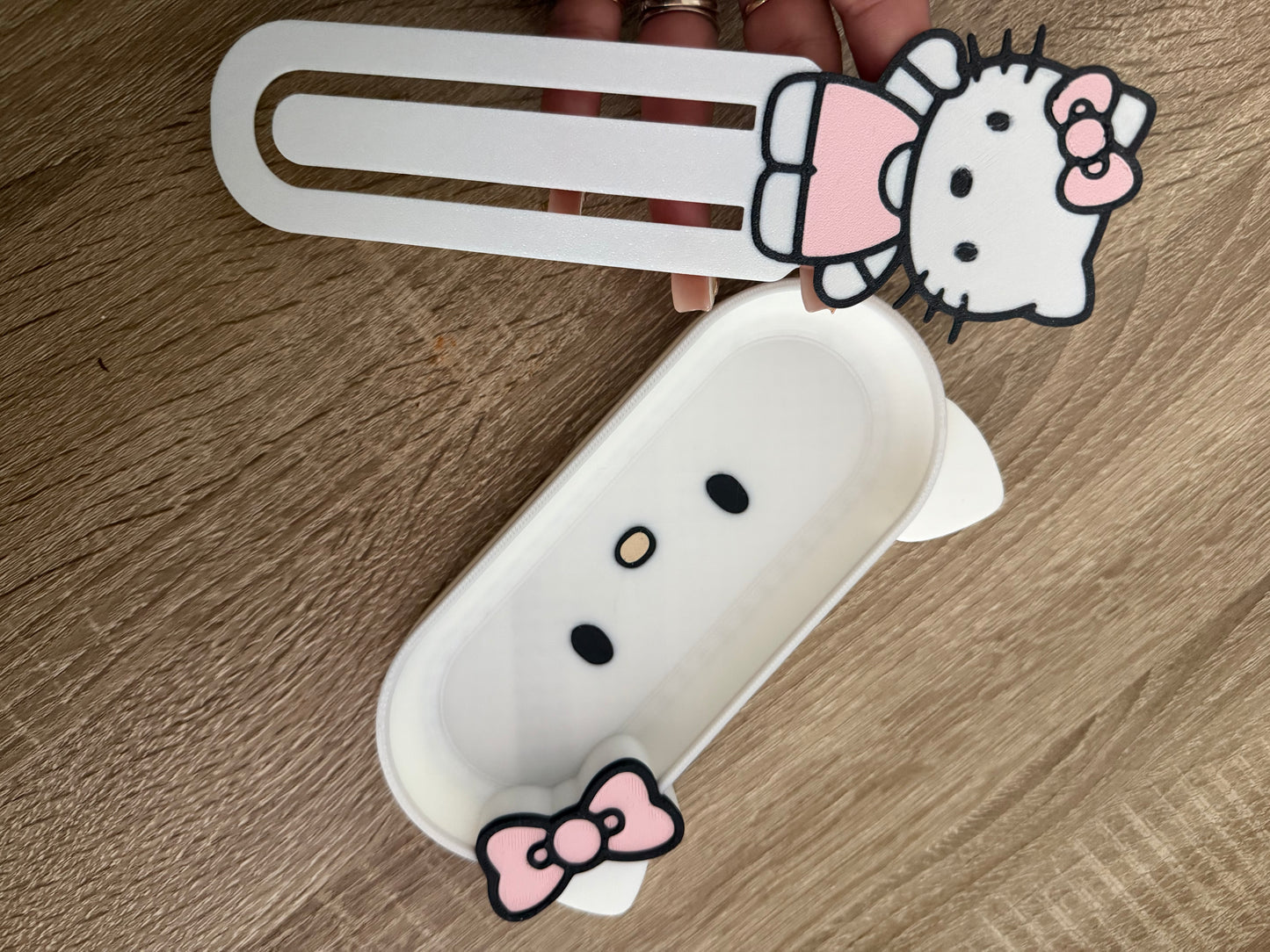 Hello kitty glass tray and bookmark